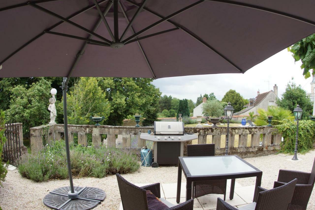 Le Petit Nid Villa Neuille-le-Lierre Luaran gambar